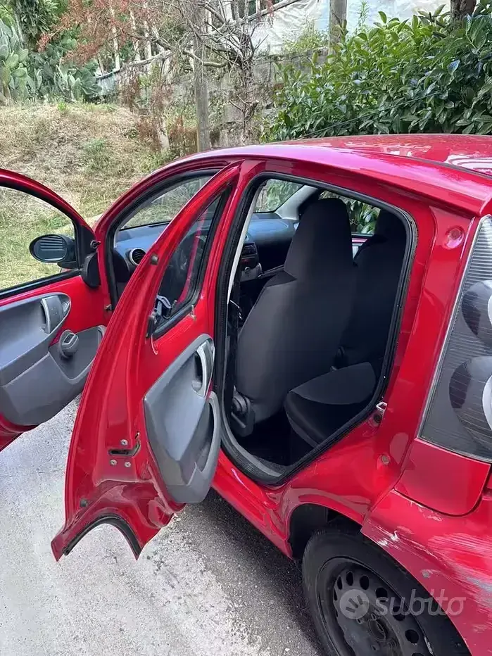 Usata Citroën C1 68 CV (50 kW) 2008 Rosso Utilitaria