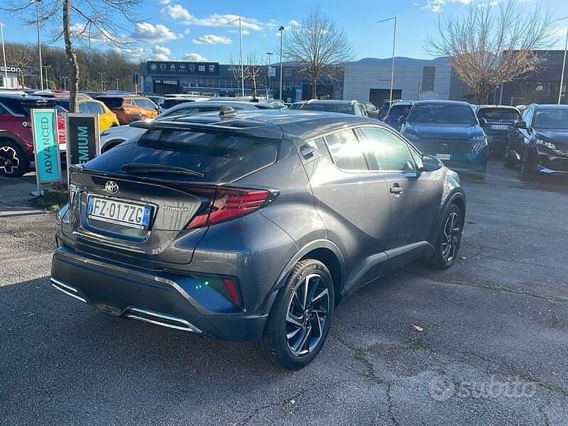Usata Toyota C-HR Style 184 CV (135 kW) 2020 Grigio SUV