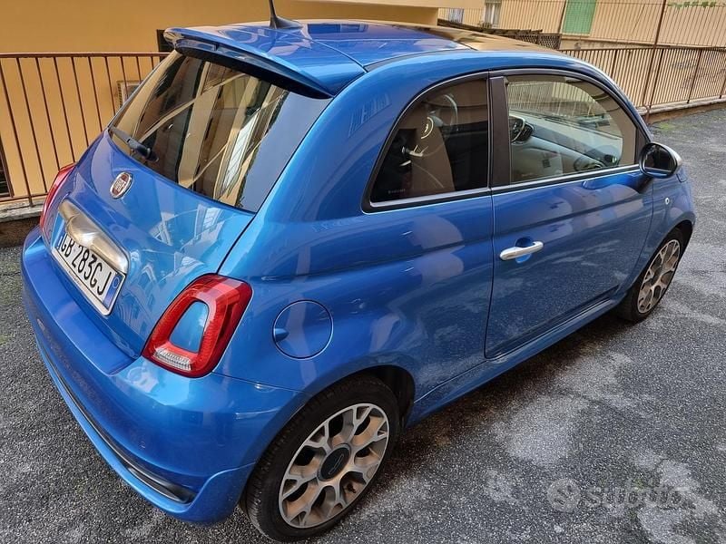 Usata Fiat 500 Lounge 69 CV (50 kW) 2020 Blu Utilitaria