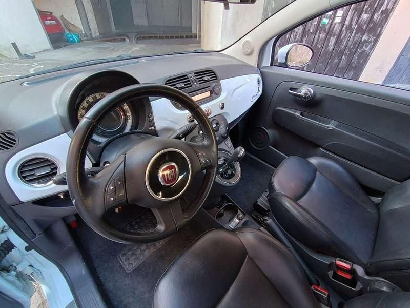 Begagnad Fiat 500 Lounge 101 HK (74 kW) 2010 Blå Cab