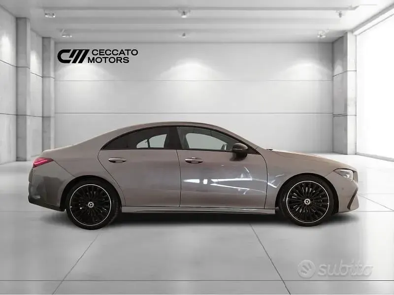 Usata Mercedes CLA250 AMG Line Premium 224 CV (164 kW) 2023 Grigio Coupé