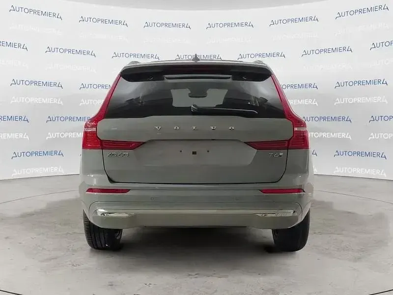 Usado Volvo XC60 Ultra 349 HP (256 kW) 2024 Preto SUV