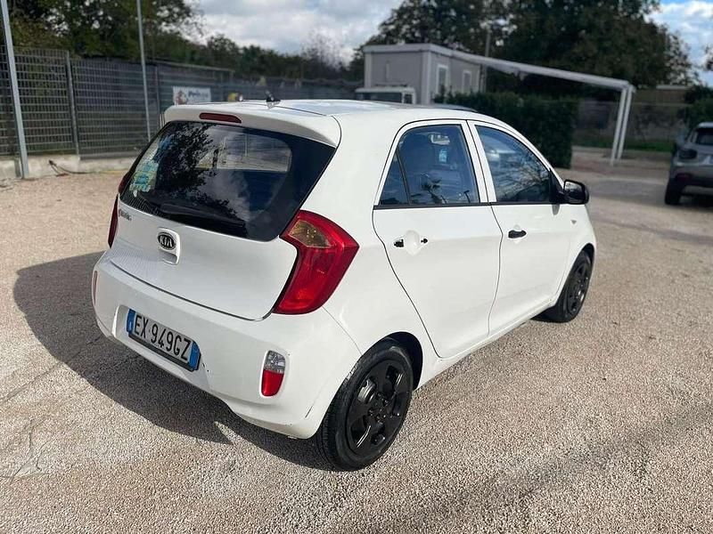 Usata Kia Picanto 60 CV (44 kW) 2012 Utilitaria