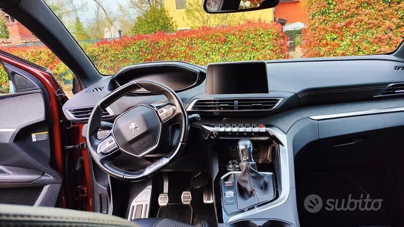 Usata Peugeot 3008 120 CV (88 kW) 2017 SUV