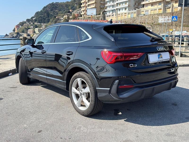 Usata Audi Q3 Business Plus 150 CV (110 kW) 2021 Nero SUV