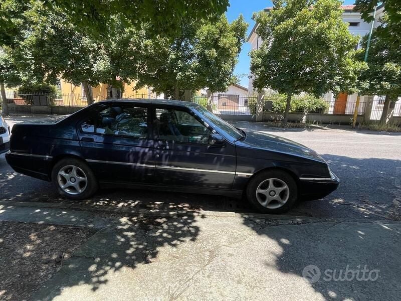Usata Alfa Romeo 164 144 CV (105 kW) 1994 Blu Berlina