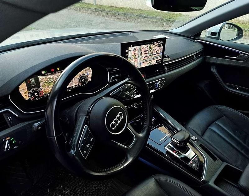 Käytetty Audi A5 Sportback Advanced Plus 163 HP (119 kW) 2020 Hopea Viistoperä