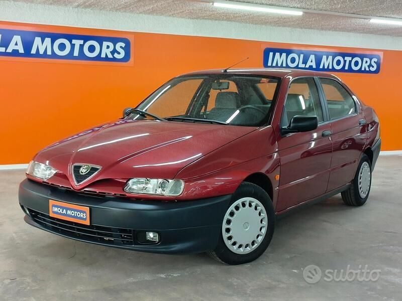 Usata 1995 Alfa Romeo 146 Tre volumi | 4390 € - Immagine 1/4