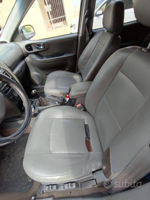 Begagnad Hyundai Santa Fe 112 HK (82 kW) 2002 SUV