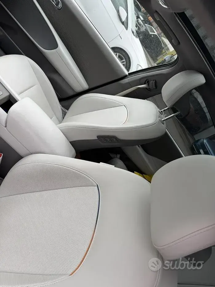 Usata Hyundai Ioniq 6 80 kW (110 CV) 2023 Nero Berlina