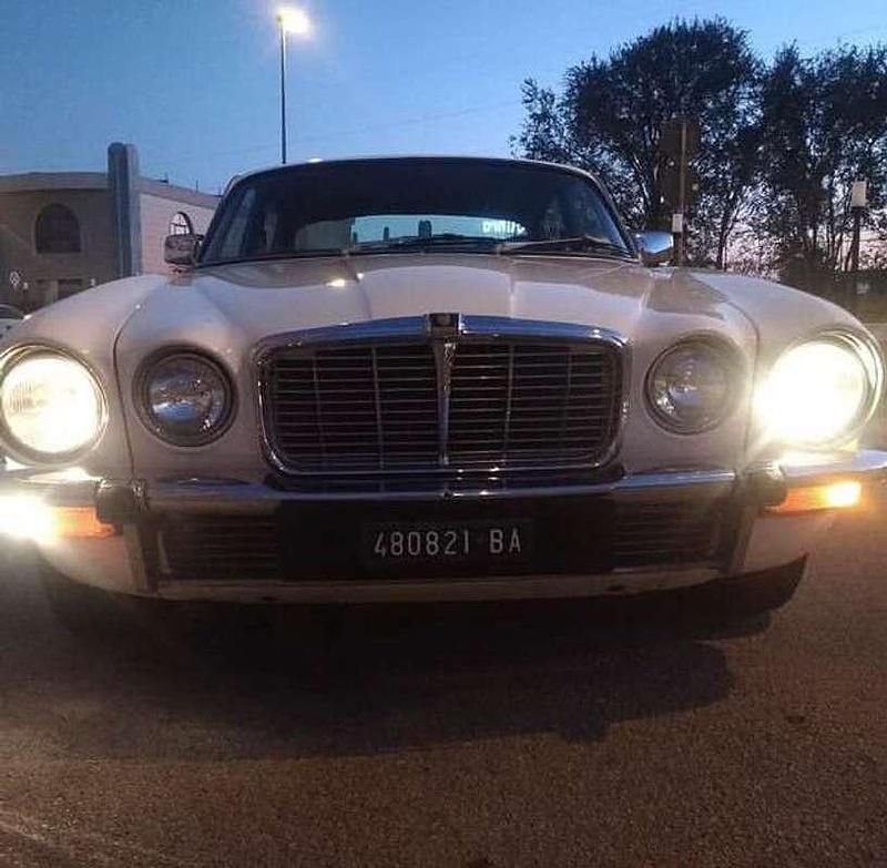 Usata Jaguar XJ6 160 CV (117 kW) 1977 Bianco Berlina