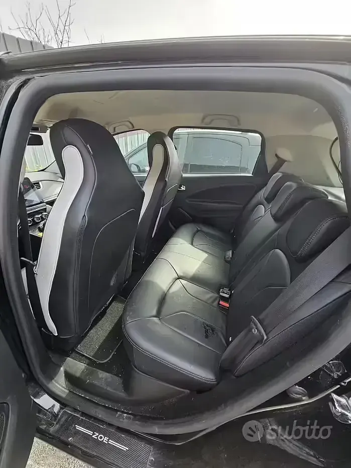 Usata Renault Zoe 50 kW (69 CV) 2021 Blu Utilitaria