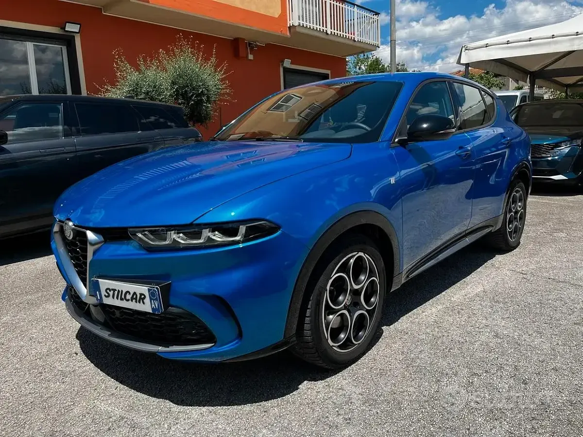 Usata Alfa Romeo Tonale Ti 131 CV (96 kW) 2023 Bluazzurro SUV