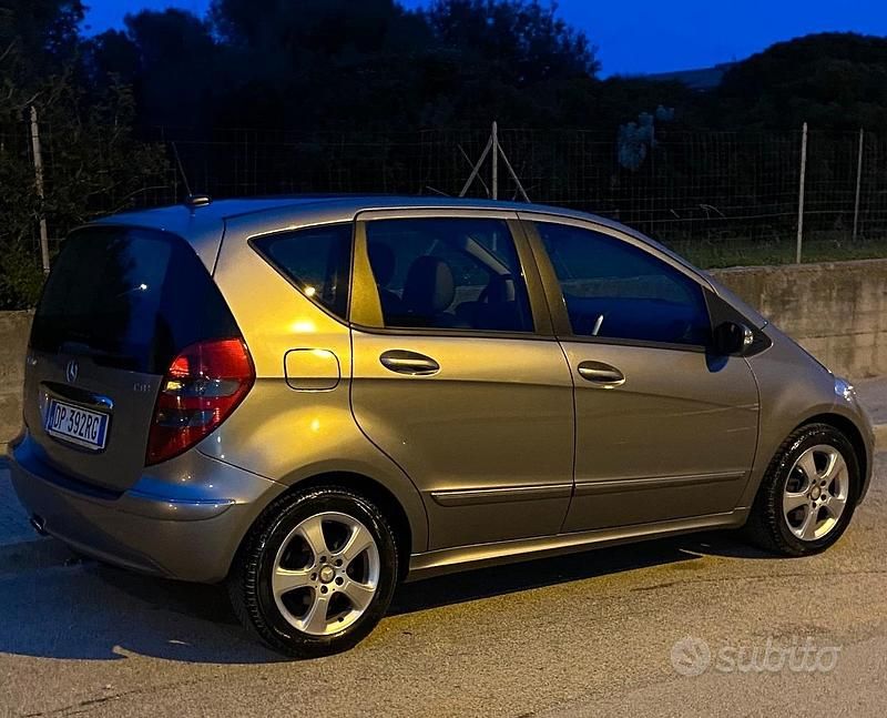 Usata Mercedes A180 109 CV (80 kW) 2008 Utilitaria