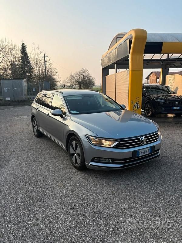 Usata VW Passat 2019 Grigio Station wagon