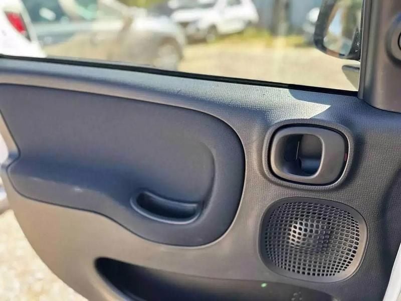 Nuova Fiat Panda Icon 65 CV (47 kW) 2025 Bianco Utilitaria