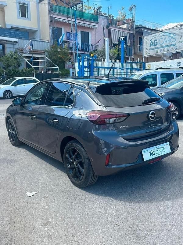 Usata Opel Corsa Elegance 74 CV (54 kW) 2020 Grigio Utilitaria