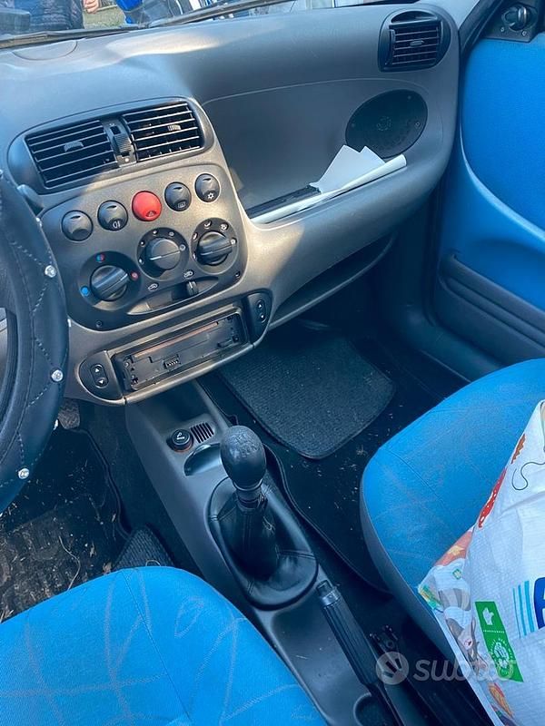 Usata Fiat 600 2001 Blu Utilitaria