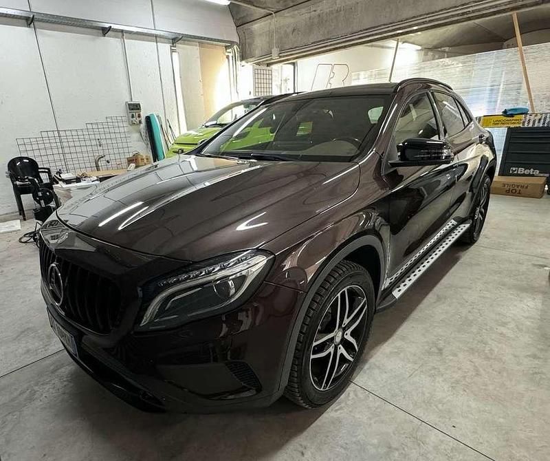 Usata Mercedes GLA200 136 CV (100 kW) 2015 SUV