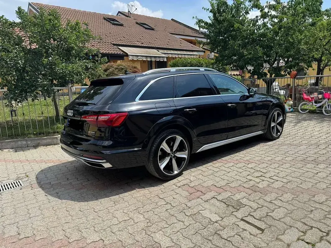 Usata Audi A4 Allroad Business 286 CV (210 kW) 2021 Nero Station wagon