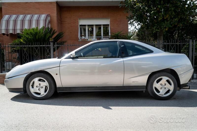 Usata Fiat Coupé 139 CV (102 kW) 1996 Argento Coupé