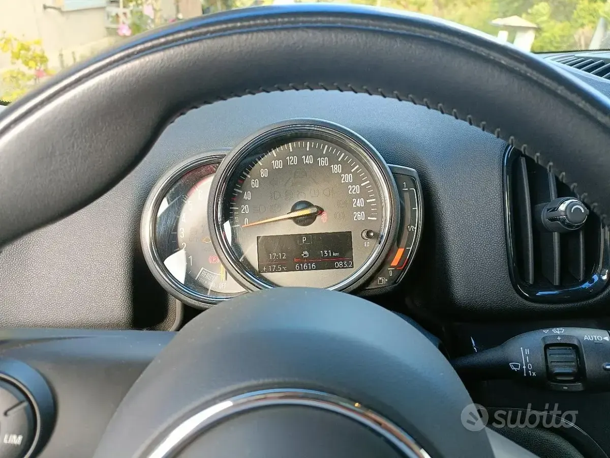 Begagnad Mini Countryman 150 HK (110 kW) 2021 Grå SUV