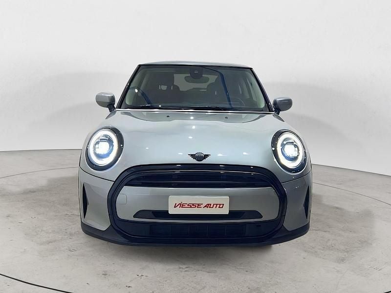 Usata Mini Cooper Classic 136 CV (100 kW) 2024 Argento metallizzato Utilitaria