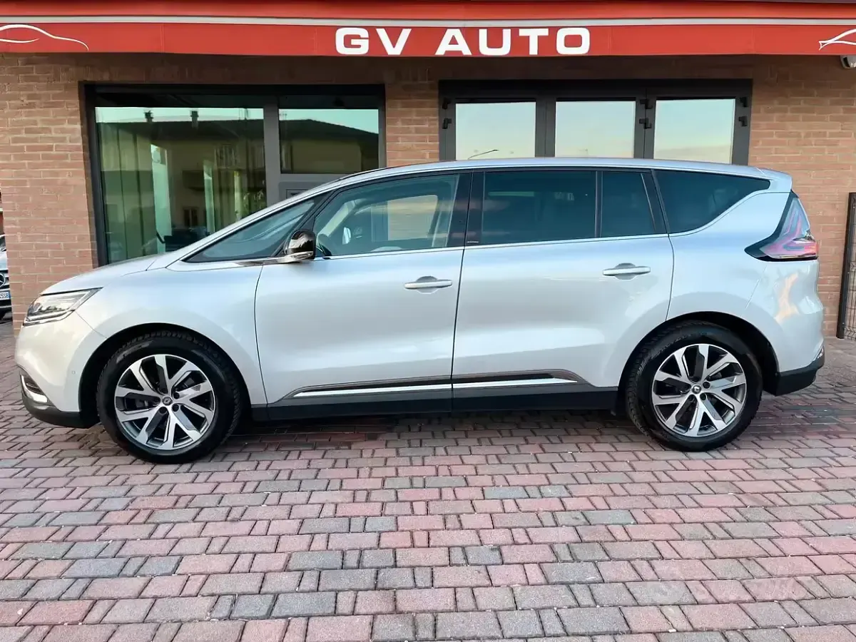 Usata Renault Espace Initiale Paris 160 CV (117 kW) 2016 Grigio Monovolume