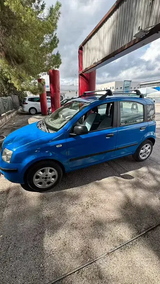 Usata Fiat Panda 70 CV (51 kW) 2004 Blu Utilitaria
