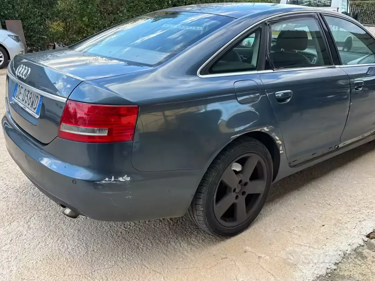 Usata Audi A6 179 CV (131 kW) 2006 Grigio Berlina
