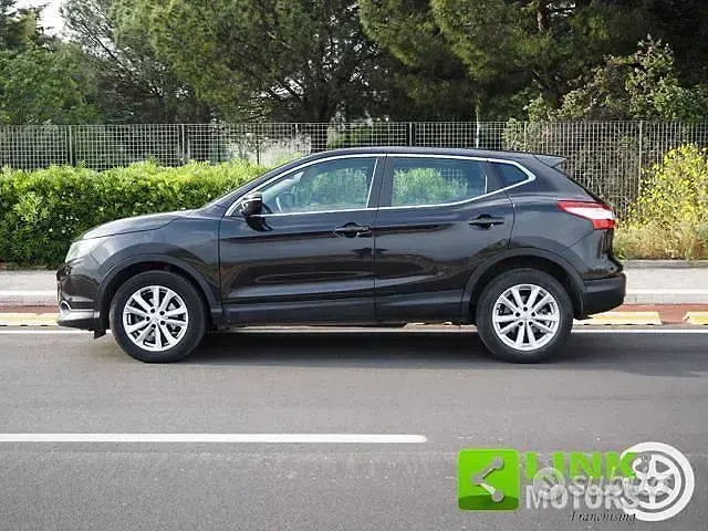 Usata Nissan Qashqai Tekna 131 CV (96 kW) 2016 Nero SUV