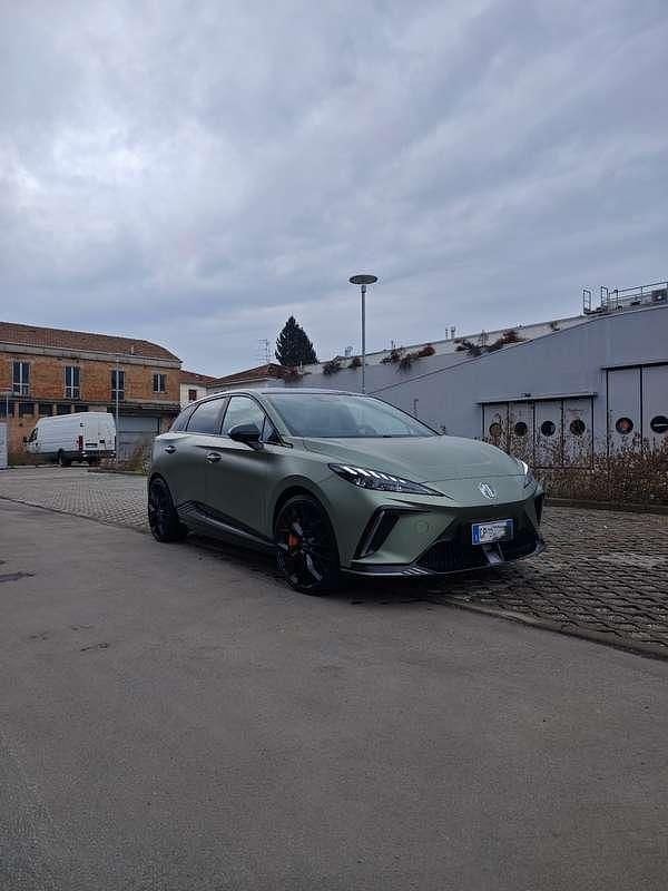 Usata MG MG4 EV 319 kW (435 CV) 2023 Verde Utilitaria