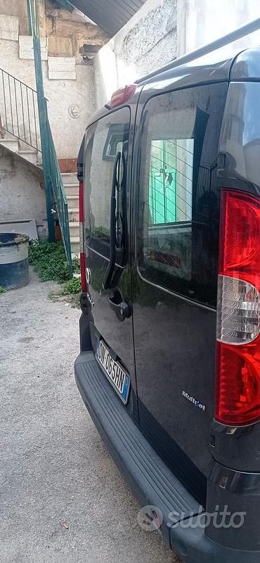 Usata Fiat Doblò 75 CV (55 kW) 2008 Grigio Monovolume