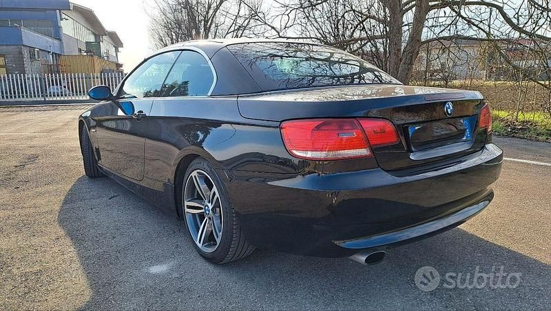 Usata BMW 320 Cabriolet Comfort Edition 170 CV (125 kW) 2008 Nero Cabrio