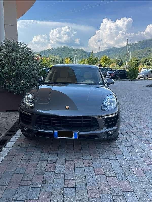 Usata Porsche Macan 250 CV (183 kW) 2014 Grigio SUV