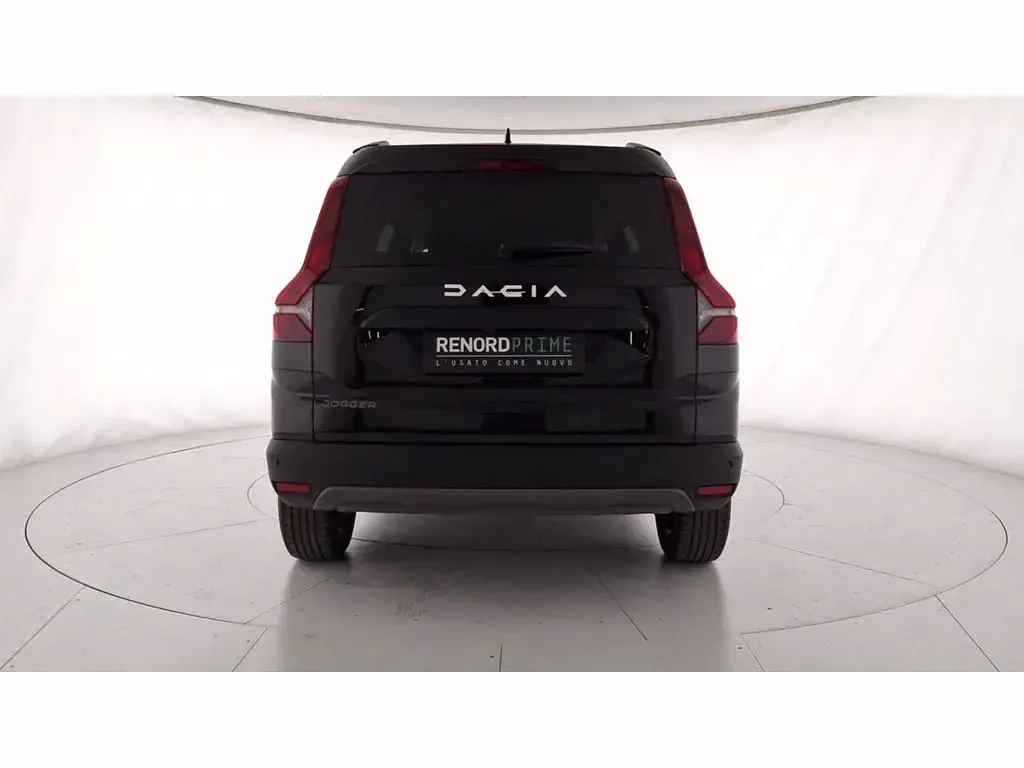Usata Dacia Jogger Extreme 101 CV (74 kW) 2023 Nero Monovolume