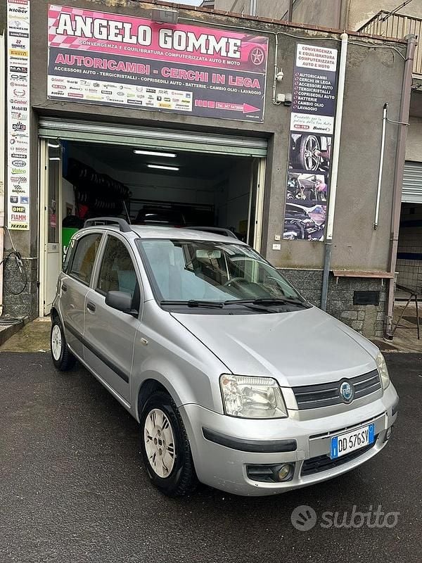 Grigio Usata 2006 Fiat Panda Dynamic Berlina | 3500 € (Buon prezzo) - Immagine 1/4