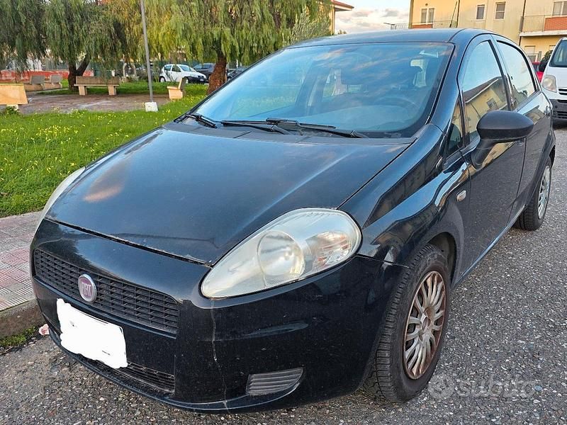 Usata Fiat Grande Punto 2021 Nero Utilitaria