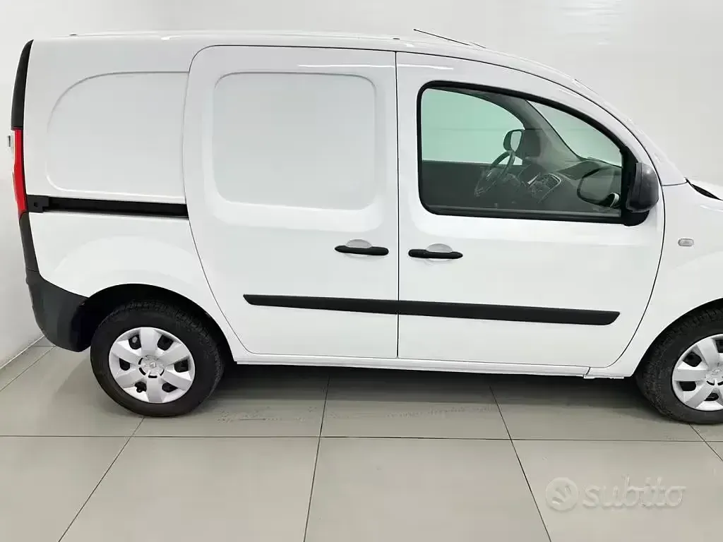 Usata Renault Kangoo 75 CV (55 kW) 2018 Bianco Monovolume