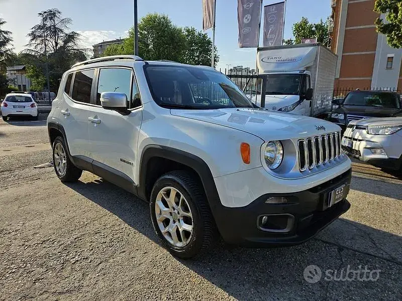 Usata Jeep Renegade Limited 140 CV (102 kW) 2016 Bianco SUV