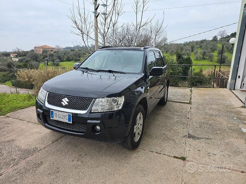 Usata Suzuki Vitara 95 CV (69 kW) 2006 SUV