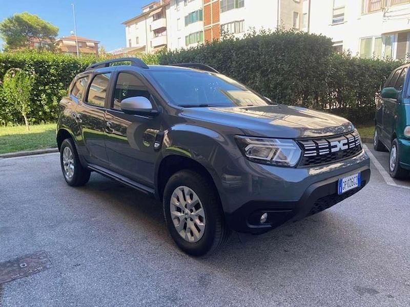 Usata Dacia Duster Expression 101 CV (74 kW) 2023 Grigio SUV