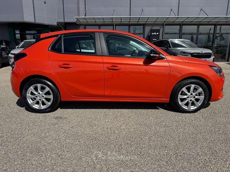 Usata Opel Corsa Edition 75 CV (55 kW) 2023 Arancione Utilitaria