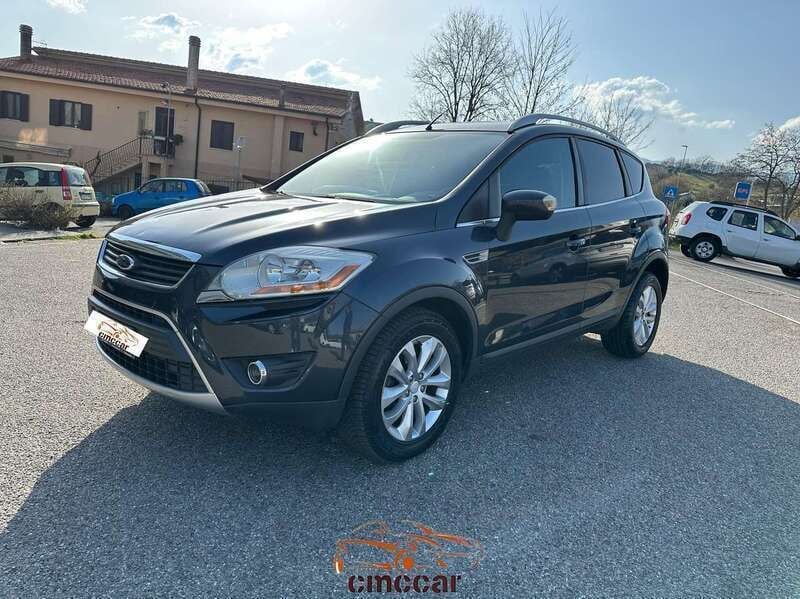 Usata Ford Kuga Titanium 136 CV (100 kW) 2010 Grigio SUV
