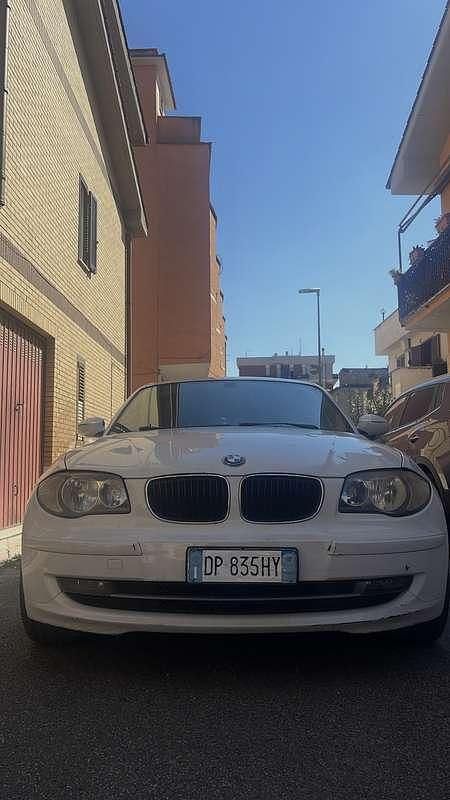 Usata BMW 118 Comfort Edition 143 CV (105 kW) 2009 Utilitaria