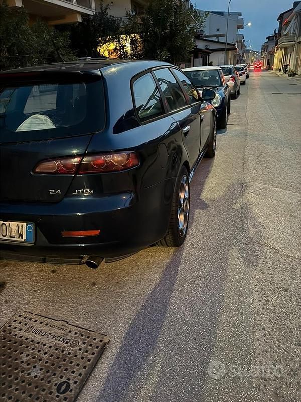 Usata Alfa Romeo 159 200 CV (147 kW) 2006 Blu Station wagon