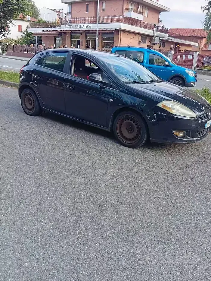 Usata Fiat Bravo 105 CV (77 kW) 2009 Nero Utilitaria
