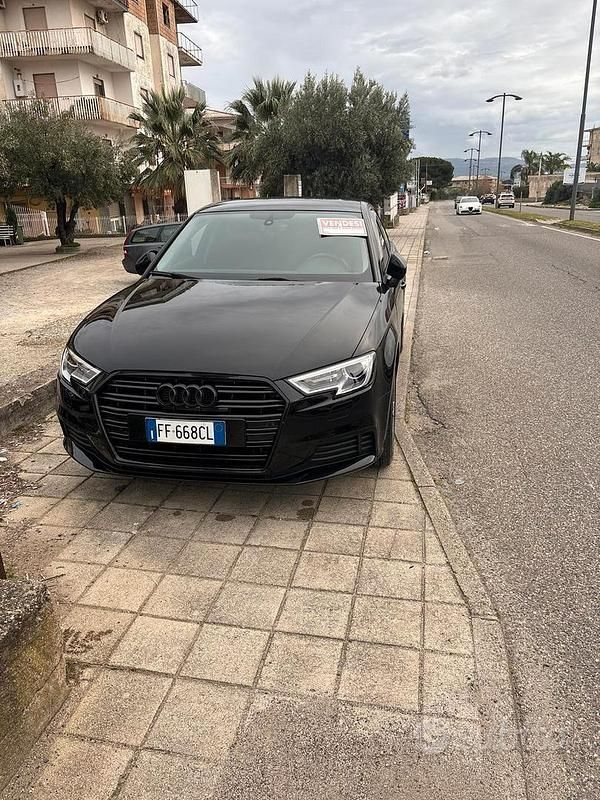 Nero Usata 2016 Audi A3 Due volumi | 14.500 € - Immagine 1/4