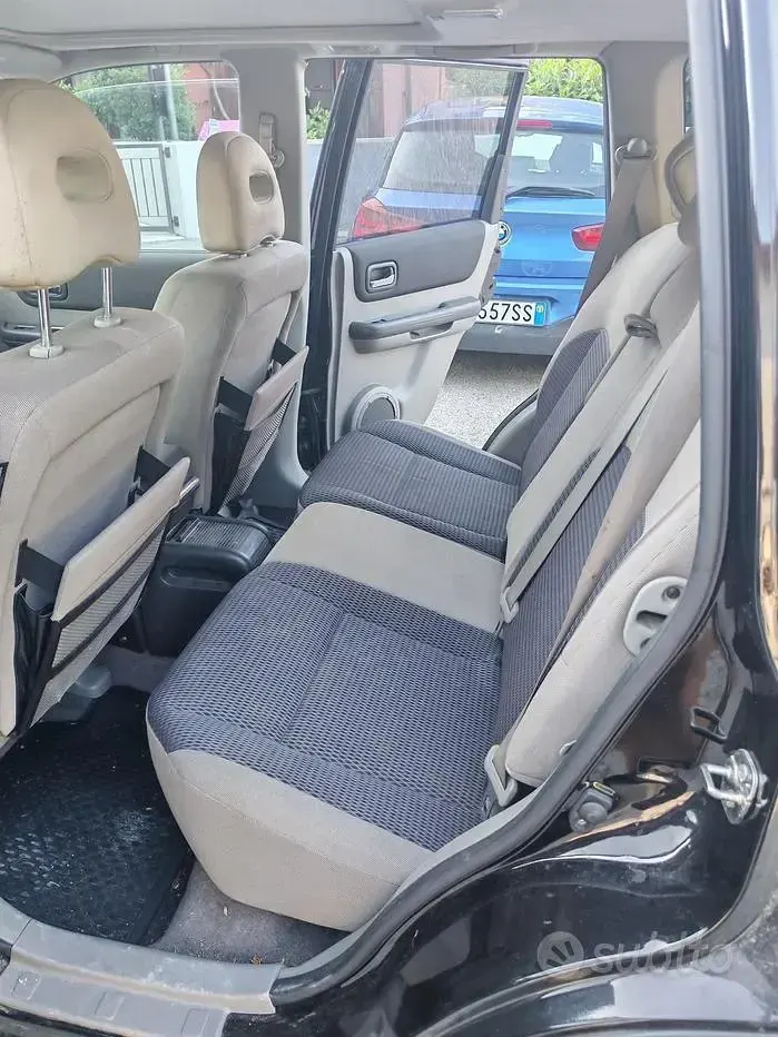 Usata Nissan X-Trail 136 CV (100 kW) 2007 Nero SUV