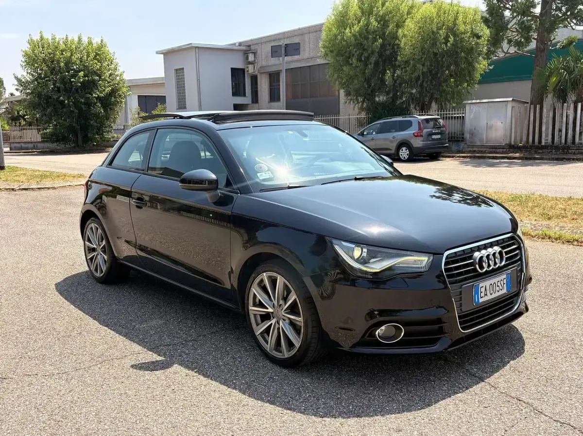 Usata Audi A1 Ambition 122 CV (89 kW) 2010 Nero Utilitaria